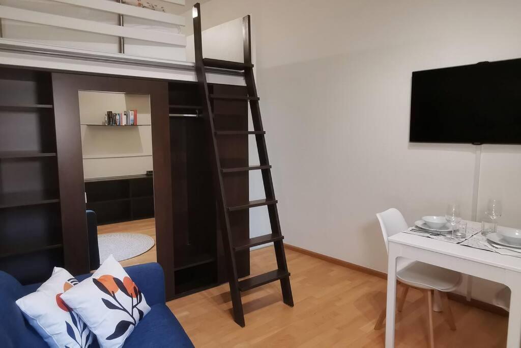 Schoenes Apt In Zentraler Lage フライブルク エクステリア 写真