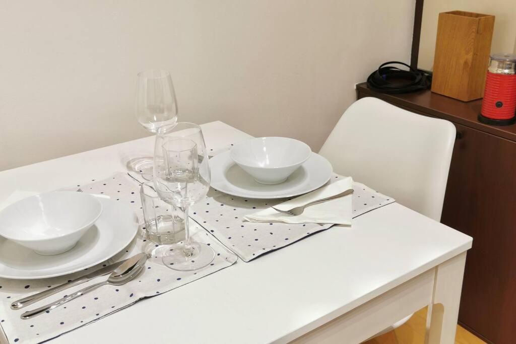 Schoenes Apt In Zentraler Lage フライブルク エクステリア 写真